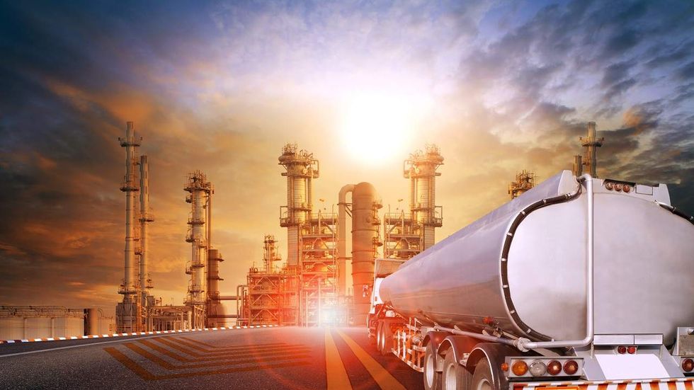 New disruptive technology revolutionizes natural gas industry while lifting up third world poverty