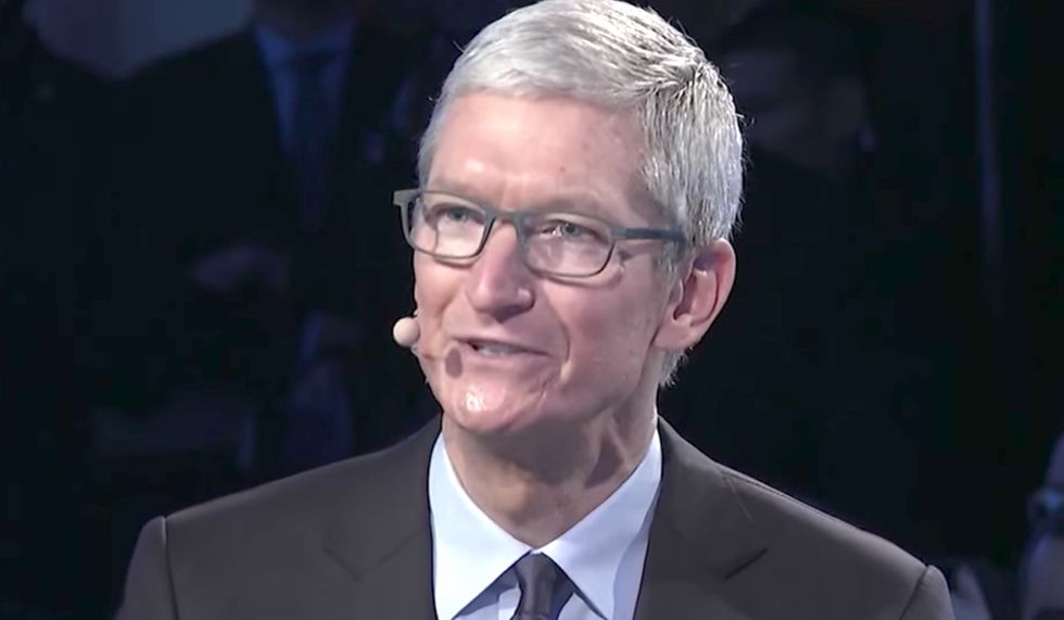 Apple CEO says he wants more illegal immigrants to come to the U.S.