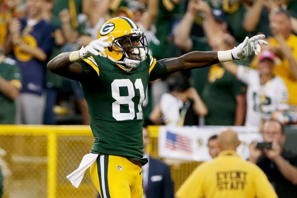Green Bay Packers ask fans to show solidarity with NFL before Thursday night's game