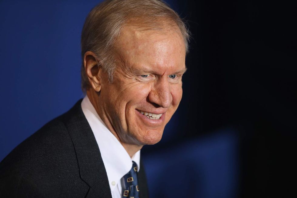 Illinois Republican governor signs bill permitting public funding of abortion procedures