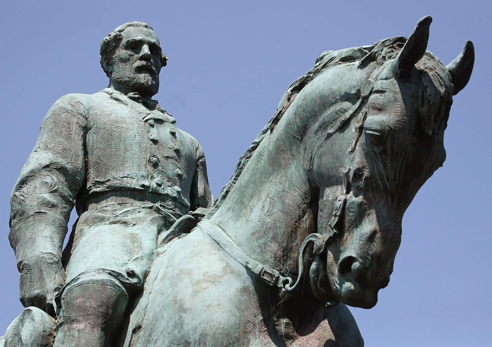 This Robert E. Lee High School changed its name. Now both sides are upset.