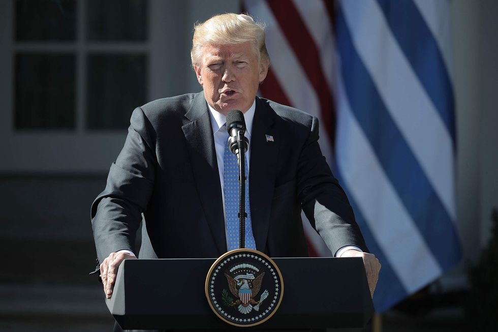Father of soldier killed in Niger recounts his call with Trump