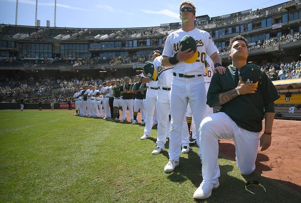 An MLB player claimed he was racially profiled -- the waiter who served him tells a different story