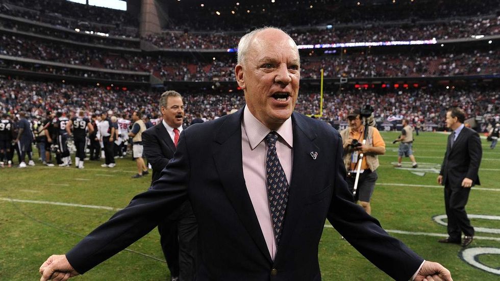 Owner of the Houston Texans, Bob McNair, in hot water after 'inmates' comment