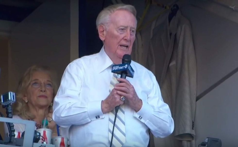 Legendary sportscaster declares he'll 'never watch another NFL game' over player protests