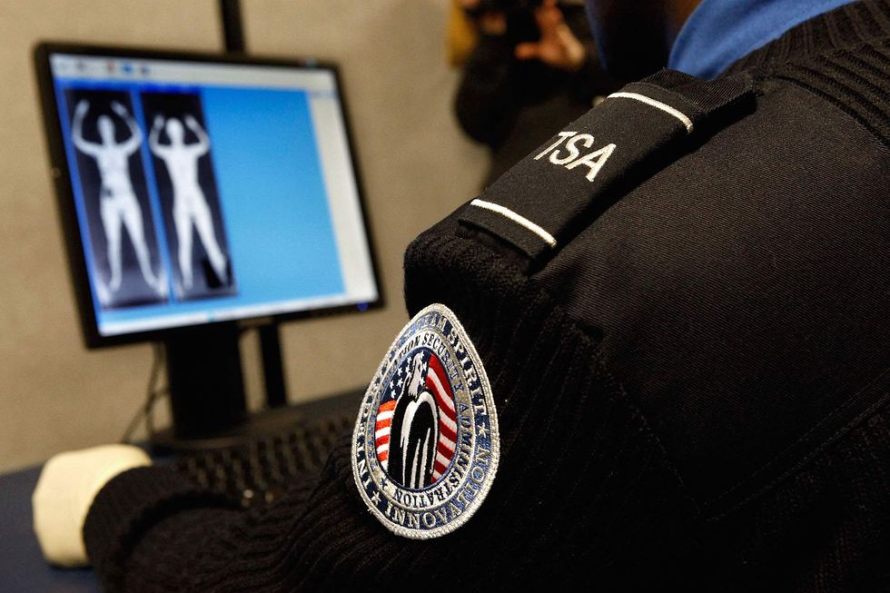 Report: TSA screeners failed to detect most test weapons in undercover operation at airports