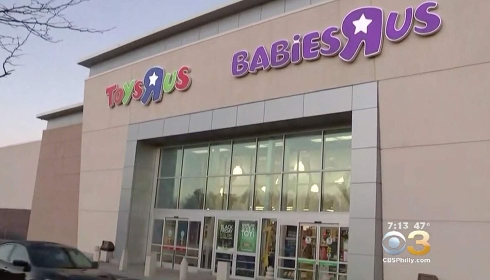 Secret Santa' spends more than $10,000 to pay off layaway orders for dozens of families