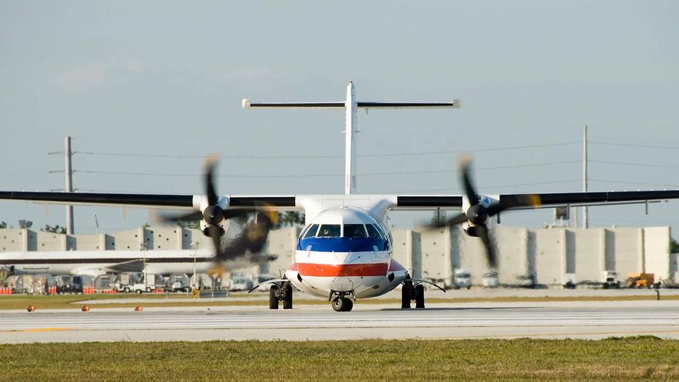 American Airlines computer glitch leaves 15,000 holiday flights without pilots