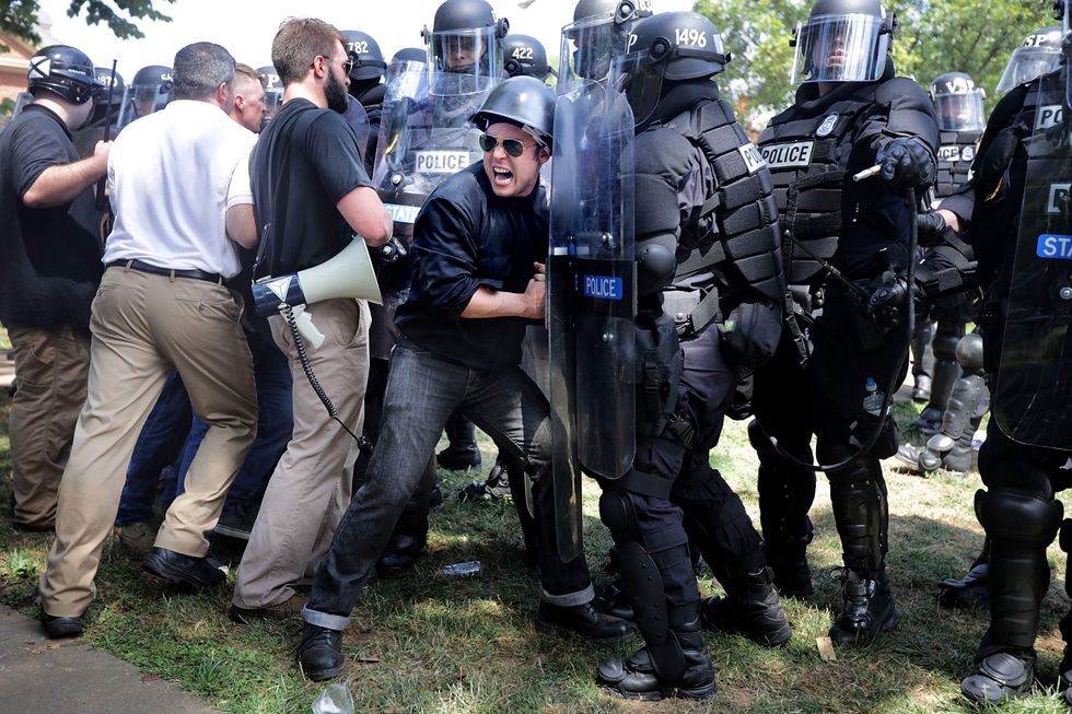 Law enforcement breakdowns produced 'disastrous results' at Charlottesville rally, report says