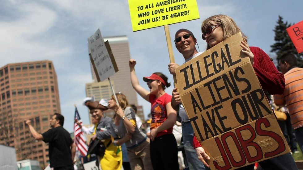 Former INS special agent ties national debt to illegal immigration