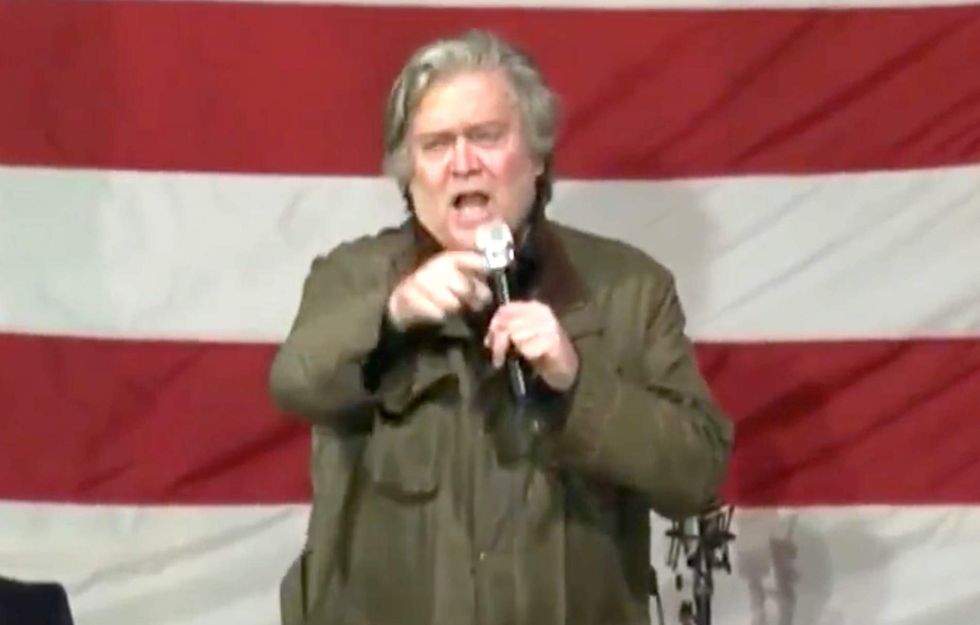 Watch: Steve Bannon rips into Mitt Romney during Roy Moore rally in Alabama