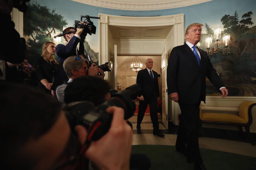 Trump officially recognizes Jerusalem as the capital of Israel
