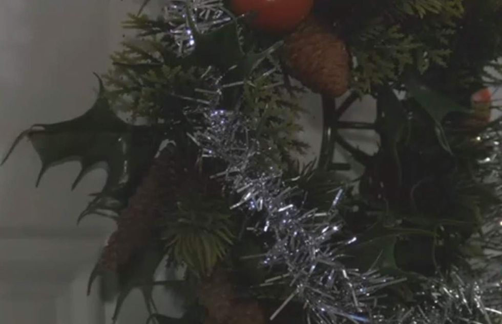 Now Christmas is illegal': Wreath ban at senior living center has residents feeling blue