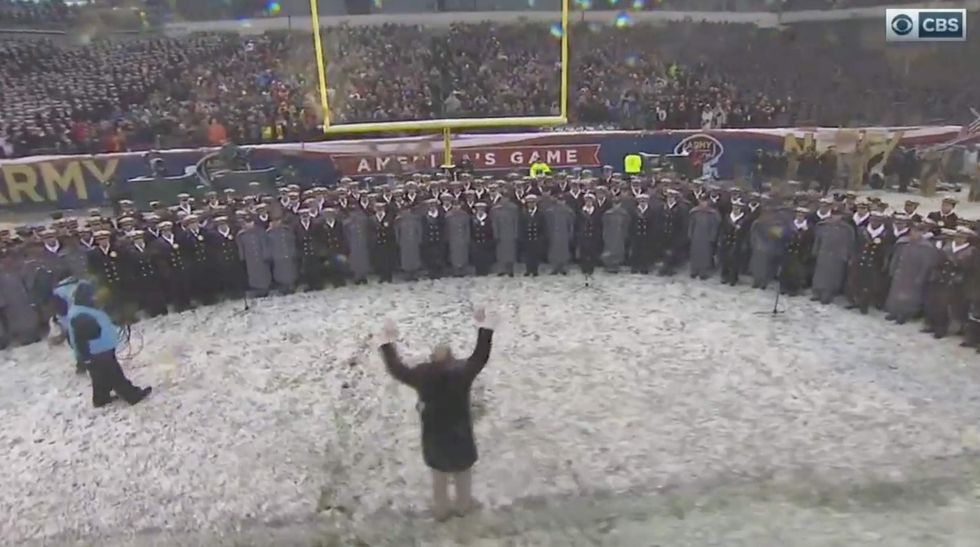 Watch: This rendition of the national anthem at the Army-Navy game will give you goosebumps