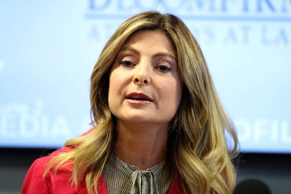 Report: Lawyer Lisa Bloom sought financial compensation for clients who accused Trump of misconduct