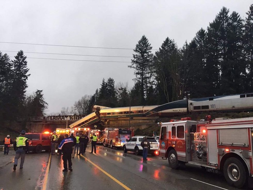 Multiple deaths, dozens of injuries after Amtrak train derails onto freeway in Washington state