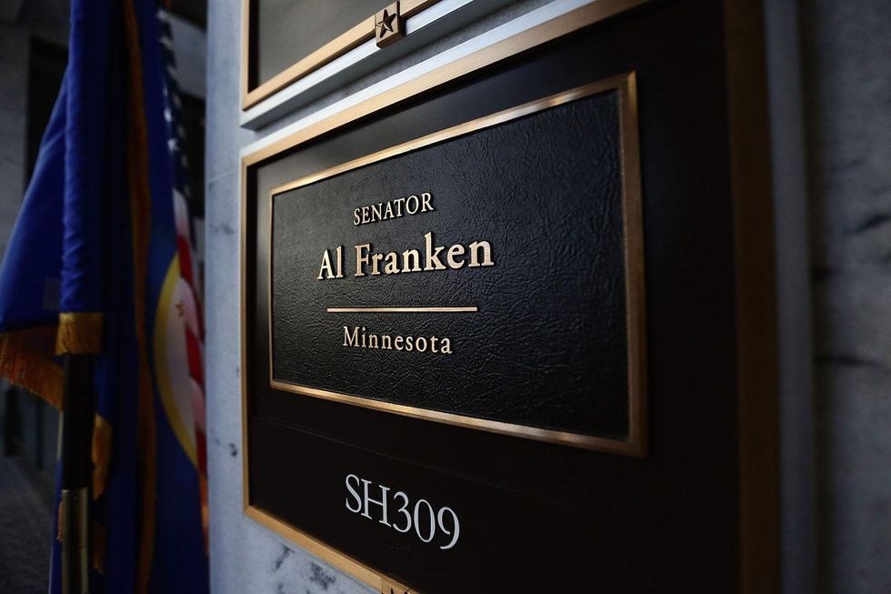 Sen. Al Franken announces resignation date