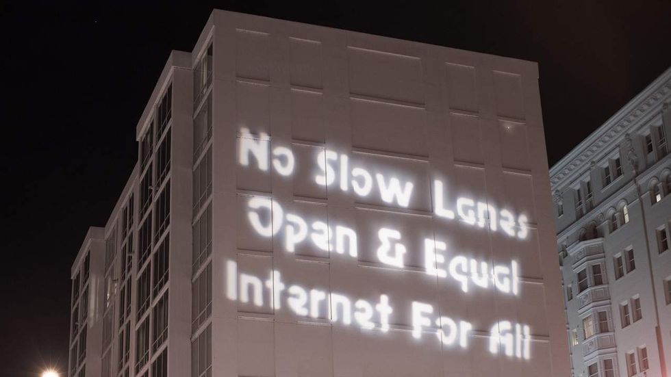 Here's why a heavily regulated internet is a lot like tedious airports
