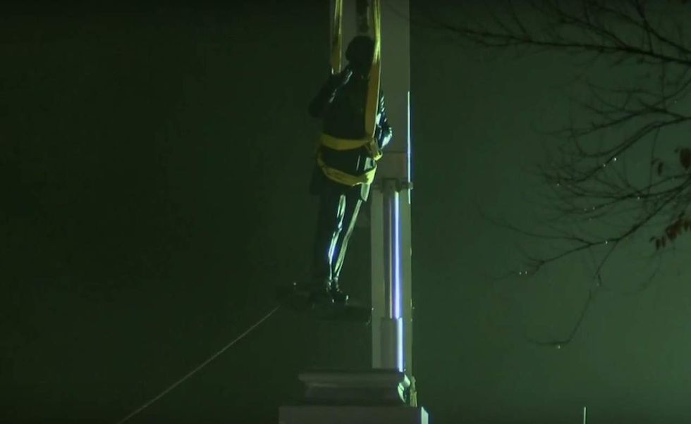 Confederate statues taken down overnight in Memphis, ripped as 'relics' of 'defenders of slavery
