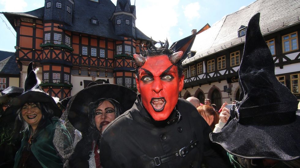 If you happen to notice a rise in Satanism, the Los Angeles Times asserts it's because of Trump
