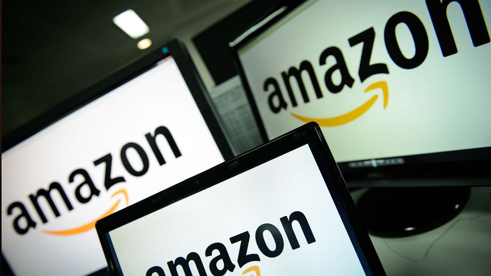 Trump leaning toward internet sales tax because 'it's very unfair what's happening to retailers