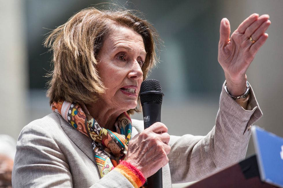 Nancy Pelosi mocks bipartisan meeting on immigration for having only white men