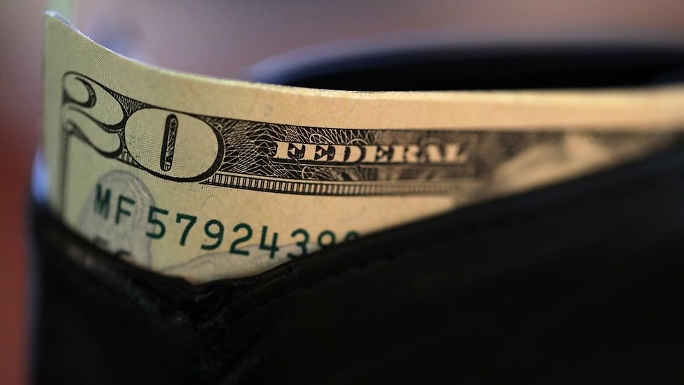 Some lawmakers are refusing paychecks during government shutdown