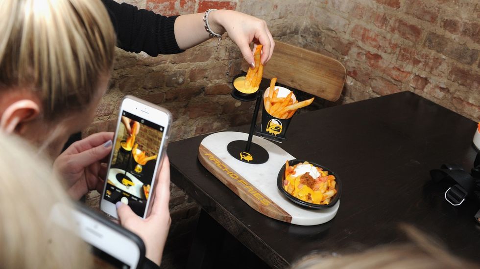 Making fast food history? Glenn and Stu review Taco Bell’s new fries