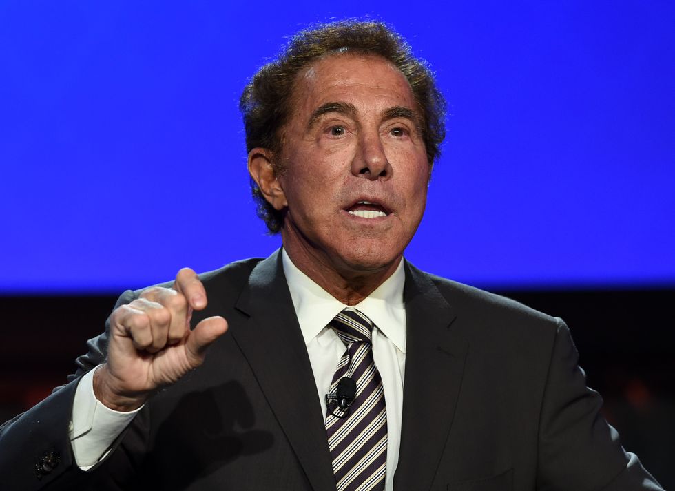 Wall Street Journal: 'Dozens' accuse Vegas casino mogul Steve Wynn of sexual harassment