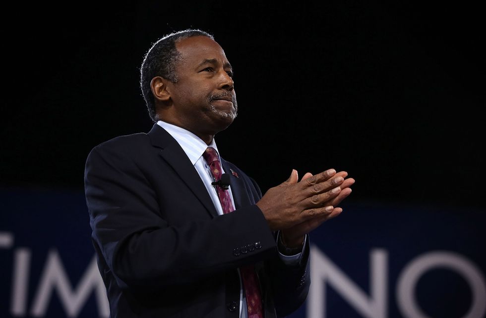 Atheist orgs 'intimidate' Trump's Cabinet over Bible study — see Ben Carson's defiant response