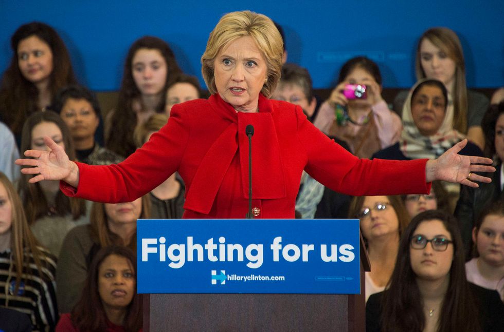 Report: Abuse by Hillary Clinton's faith adviser went beyond campaign, yet she remained close to him