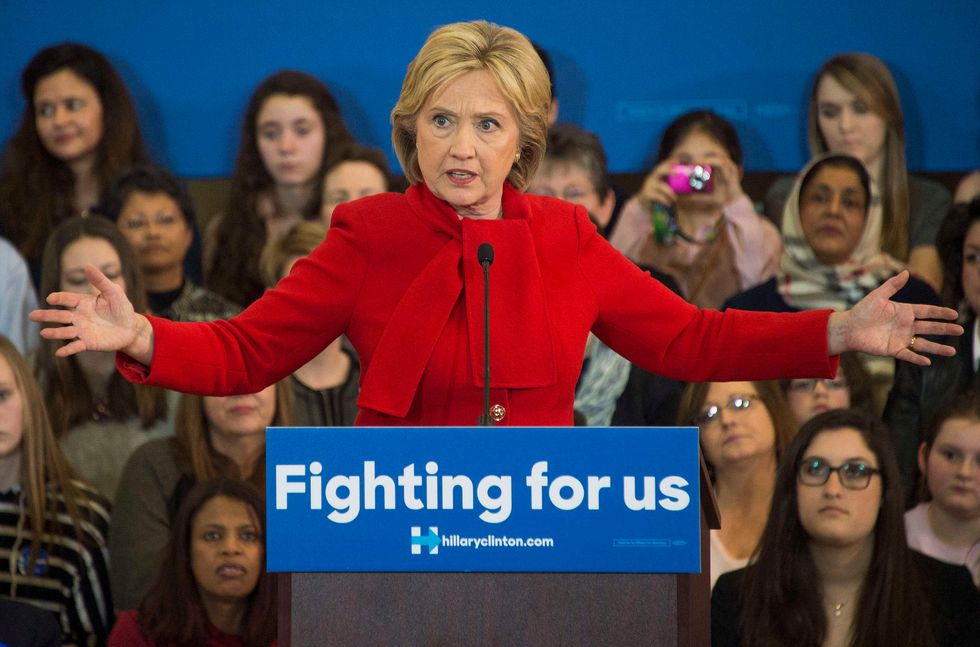 Report: Abuse by Hillary Clinton's faith adviser went beyond campaign, yet she remained close to him