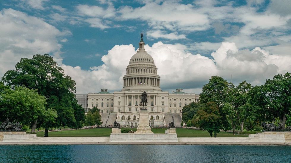 Government plans to borrow $1 trillion, some say to offset new tax law, this fiscal year