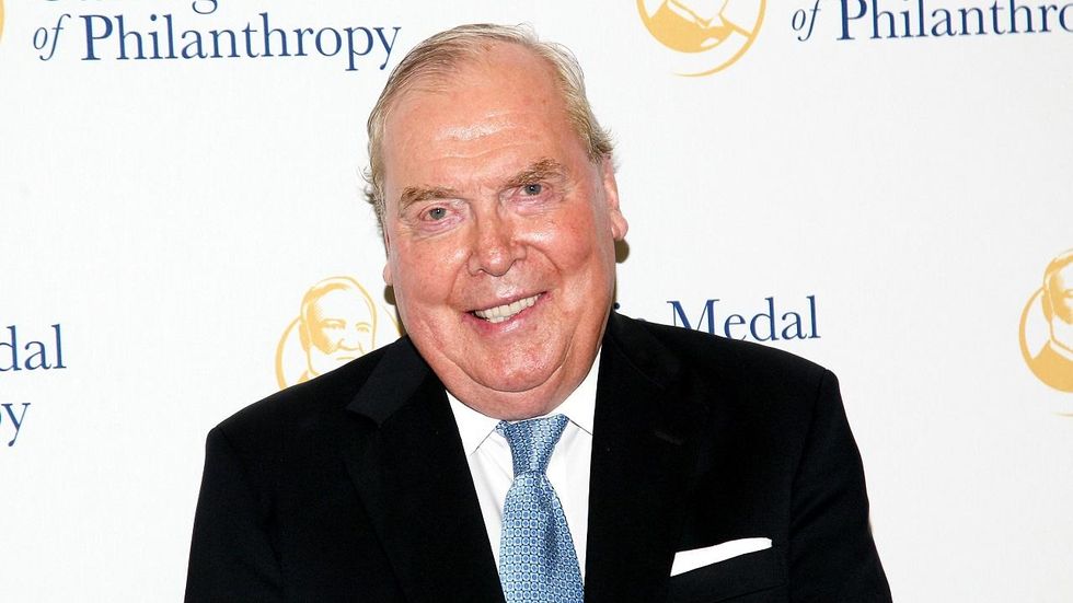 Listen: ‘Truly a great man’: Glenn remembers Jon Huntsman Sr.