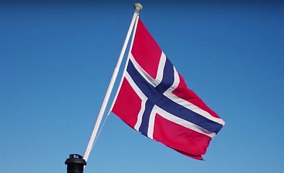 Confederate flag' spotted in Seattle neighborhood. Newspaper contacted. Inquiry launched. Oops.