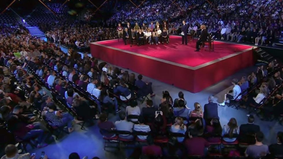 CNN releases allegedly doctored emails to refute student's claim that CNN town hall was scripted