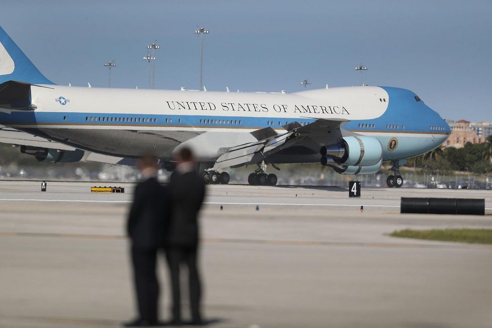 White House signs deal with Boeing for new Air Force One, claims savings of more than $1 billion