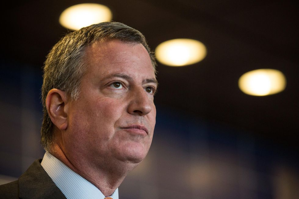 Last armed NYPD cop pulled from NYC school after Parkland shooting — and parents are 'livid\