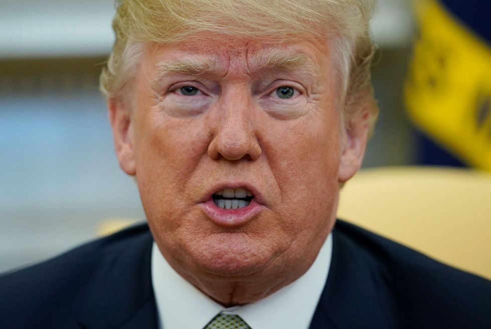 White House insists Trump isn't considering firing Mueller, despite critical tweets