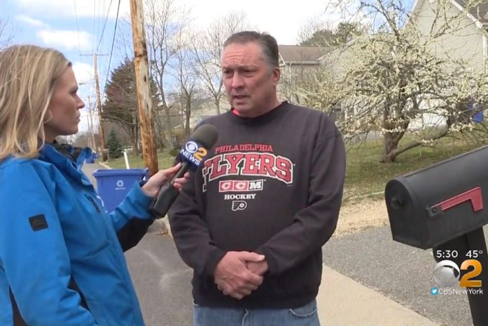 Hero mail carrier in New Jersey saves a life for the second time in six years