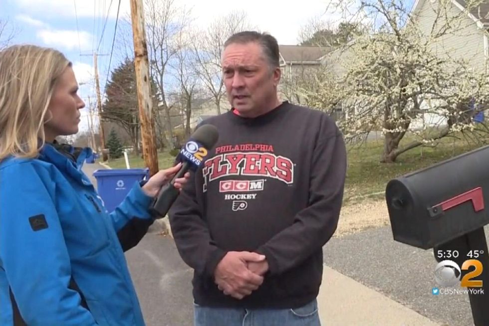 Hero mail carrier in New Jersey saves a life for the second time in six years