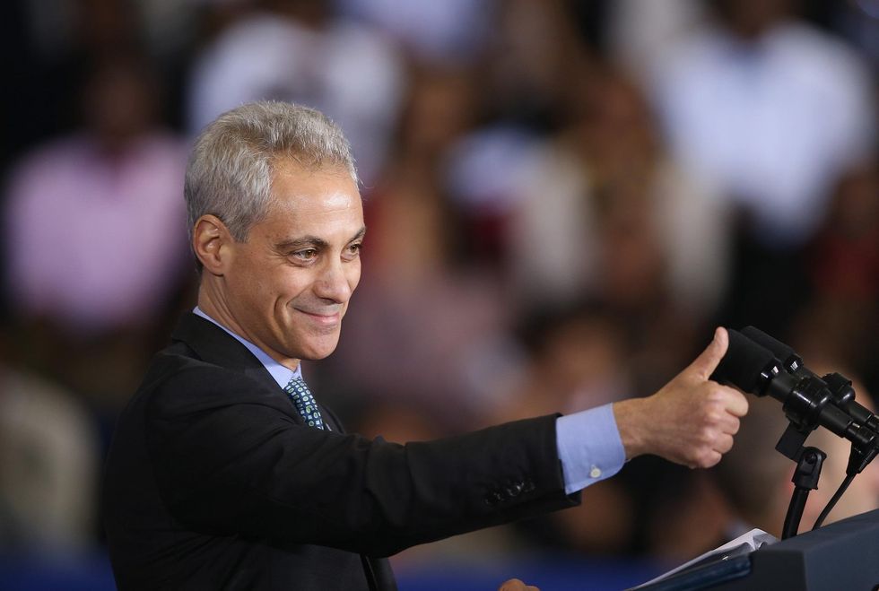 Billionaire donates $10 million toward fighting crime in Chicago