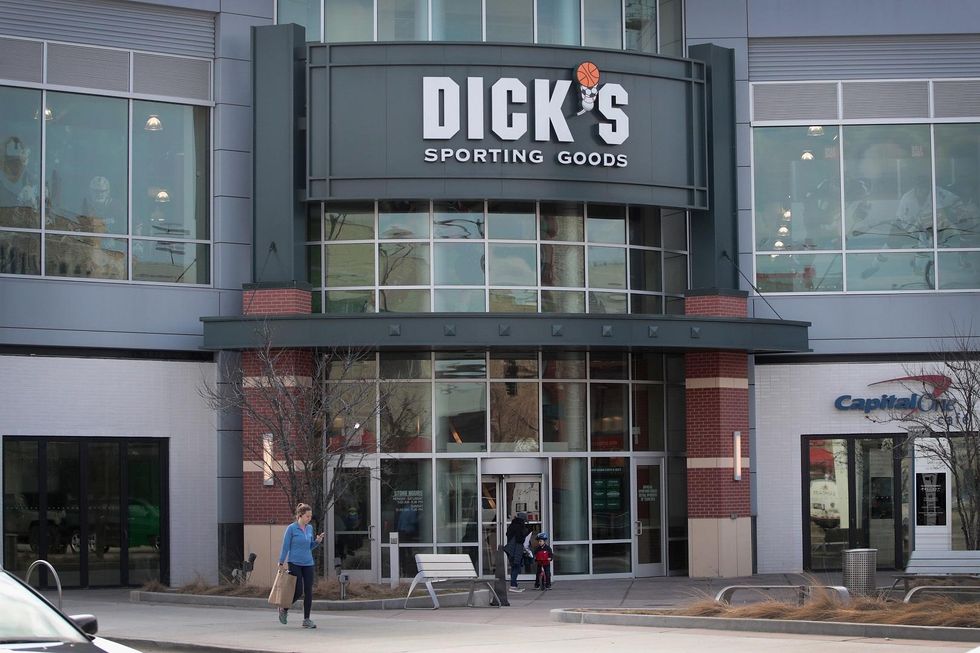 Dick's Sporting Goods to melt down unsold guns