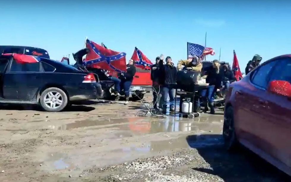 HS students fly Confederate flags, spurring threats and school closure. But students hatch new plan.