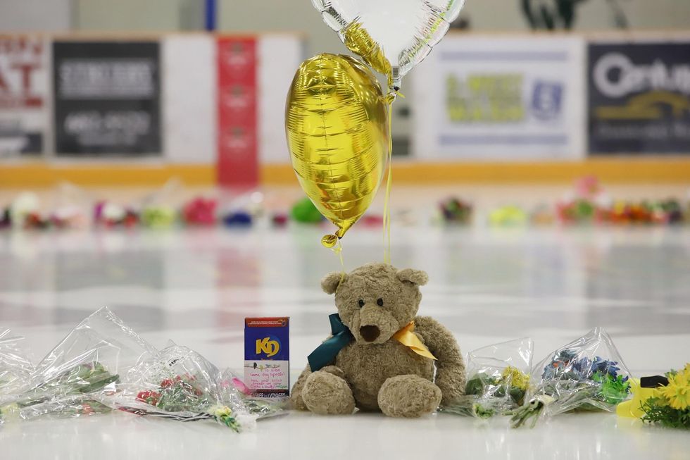 GoFundMe for victims of Canadian hockey team bus crash reaches second-highest in history