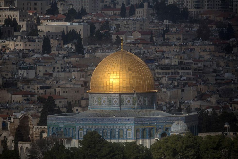 Trump says he stopped halfway through signing a bill for $1B Jerusalem embassy when he saw the price