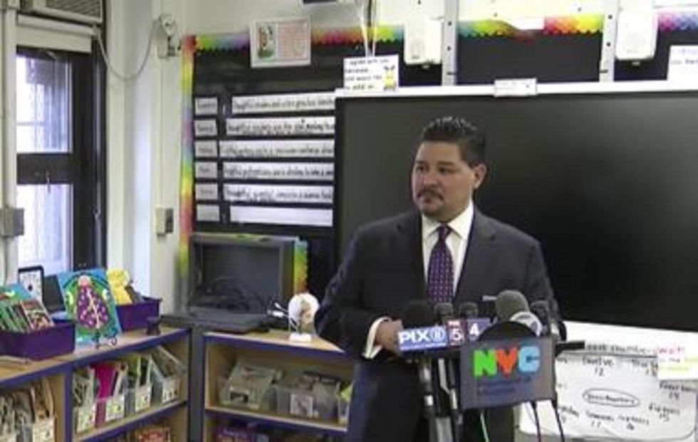 NYC school chancellor takes heat from tweet slamming 'wealthy white parents