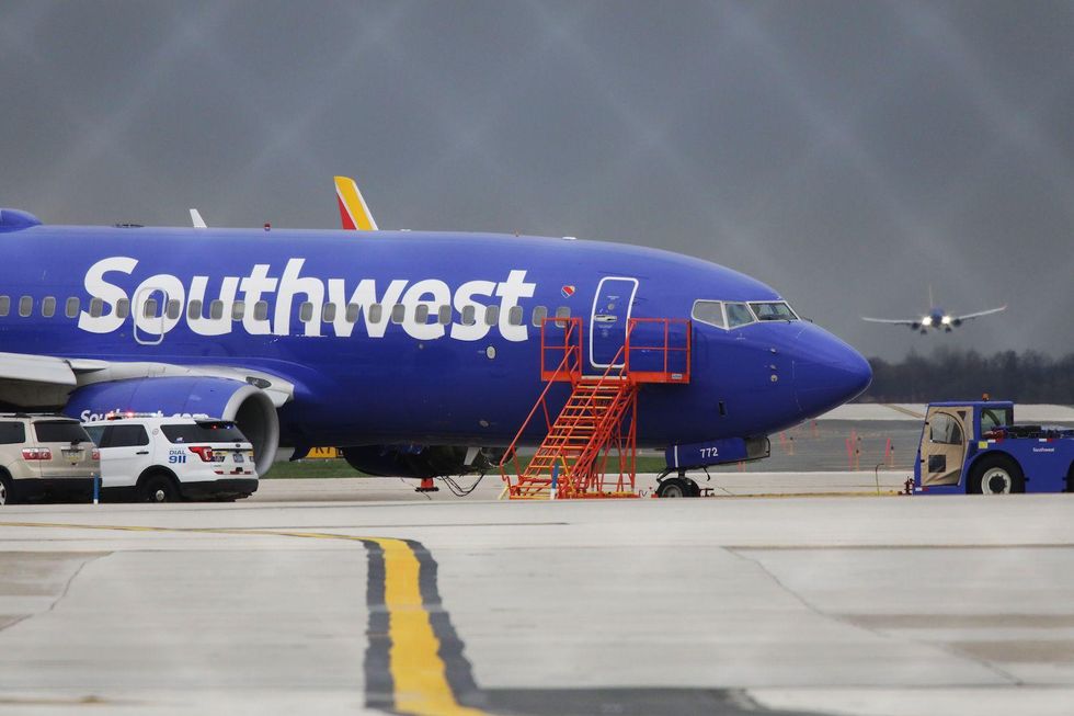 Southwest Airlines flight makes emergency landing for cracked passenger window