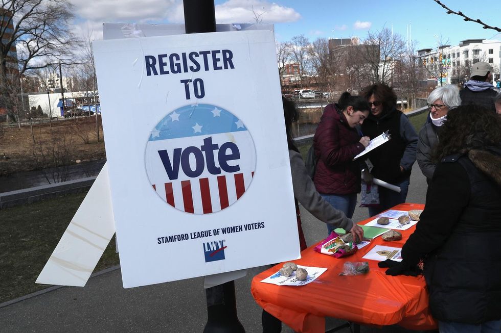 Connecticut joins 10 other blue states, DC in electoral vote pact