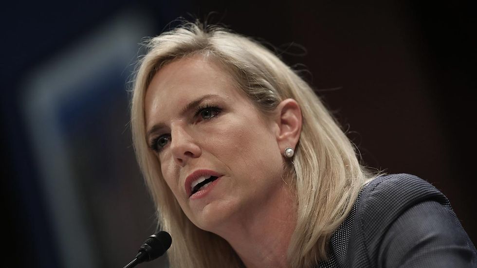 Homeland Security approves 15,000 additional H-2B visas to bring low-skilled foreign workers to US